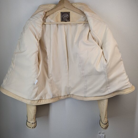 Double D Ranch XL Studded Leather Jacket in Bone - Picture 4 of 16